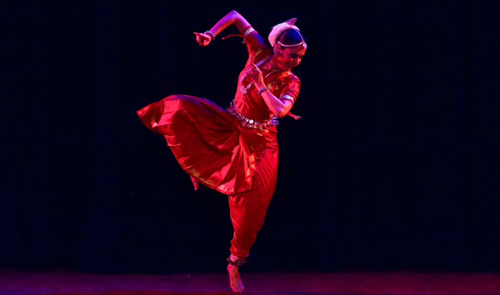 Āhuti Relived - Dheere Sameere Performance Photo